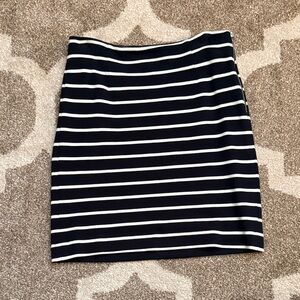 Banana Republic Black and White Striped Pencil Skirt
